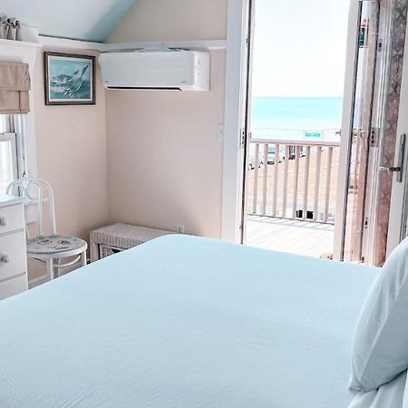 Capricorn Beach House Oak Bluffs Extérieur photo