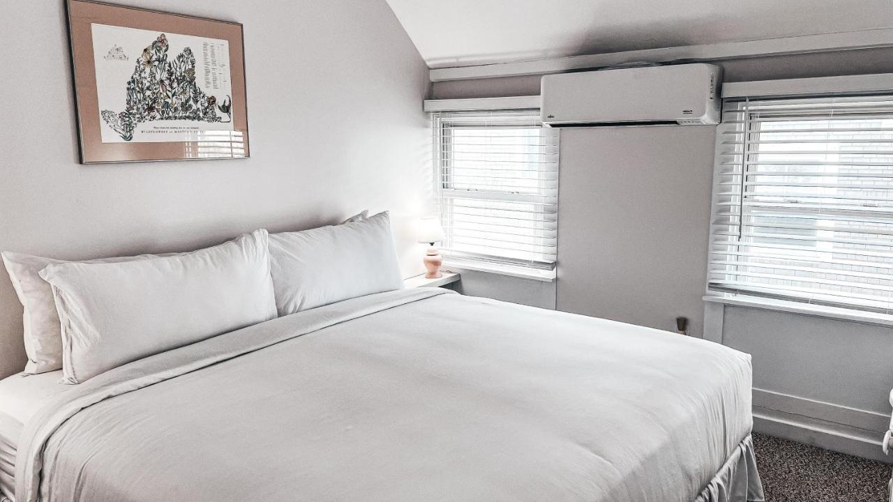 Capricorn Beach House Oak Bluffs Extérieur photo
