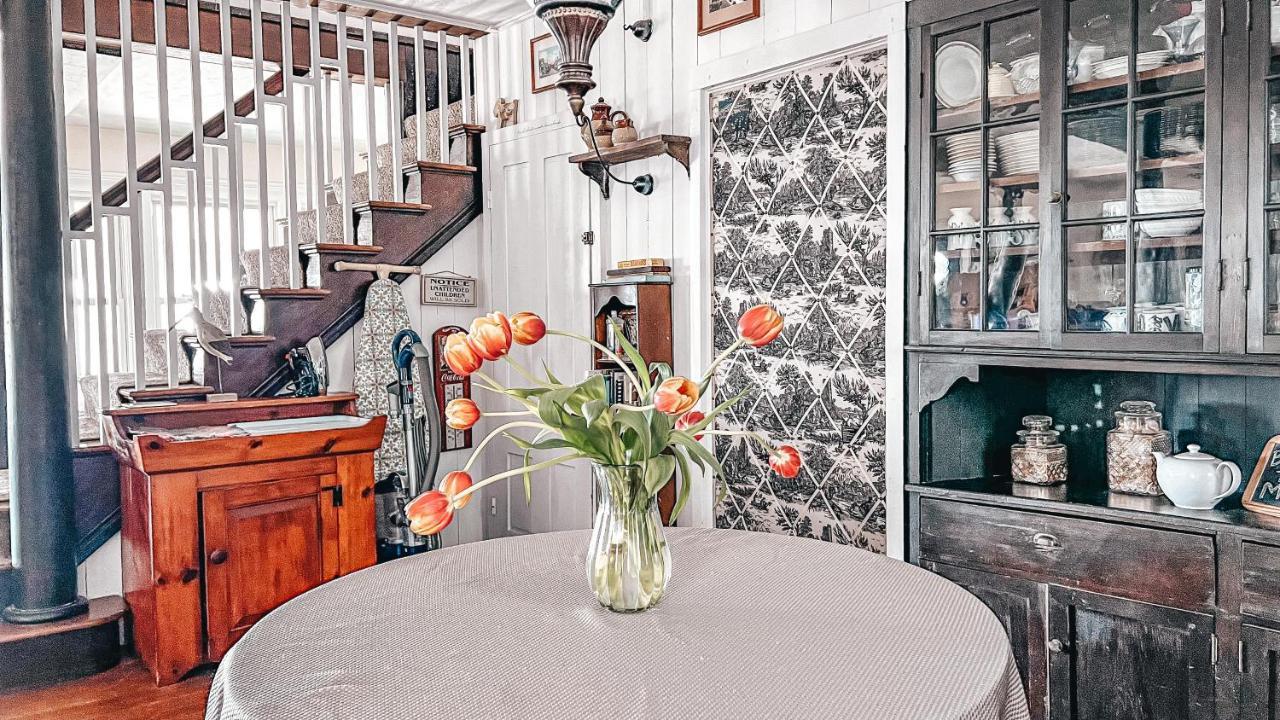 Capricorn Beach House Oak Bluffs Extérieur photo